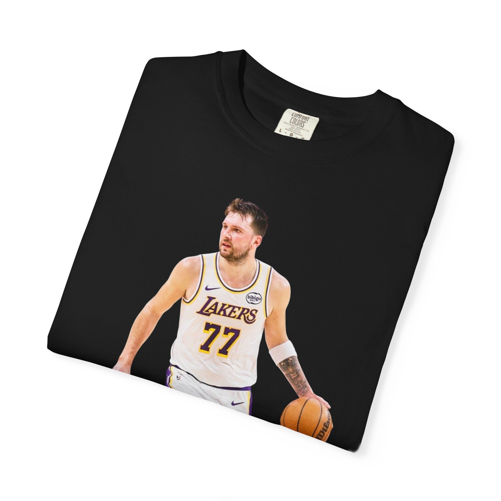 Luka Dončić T-Shirt — Player Action Graphic Tee