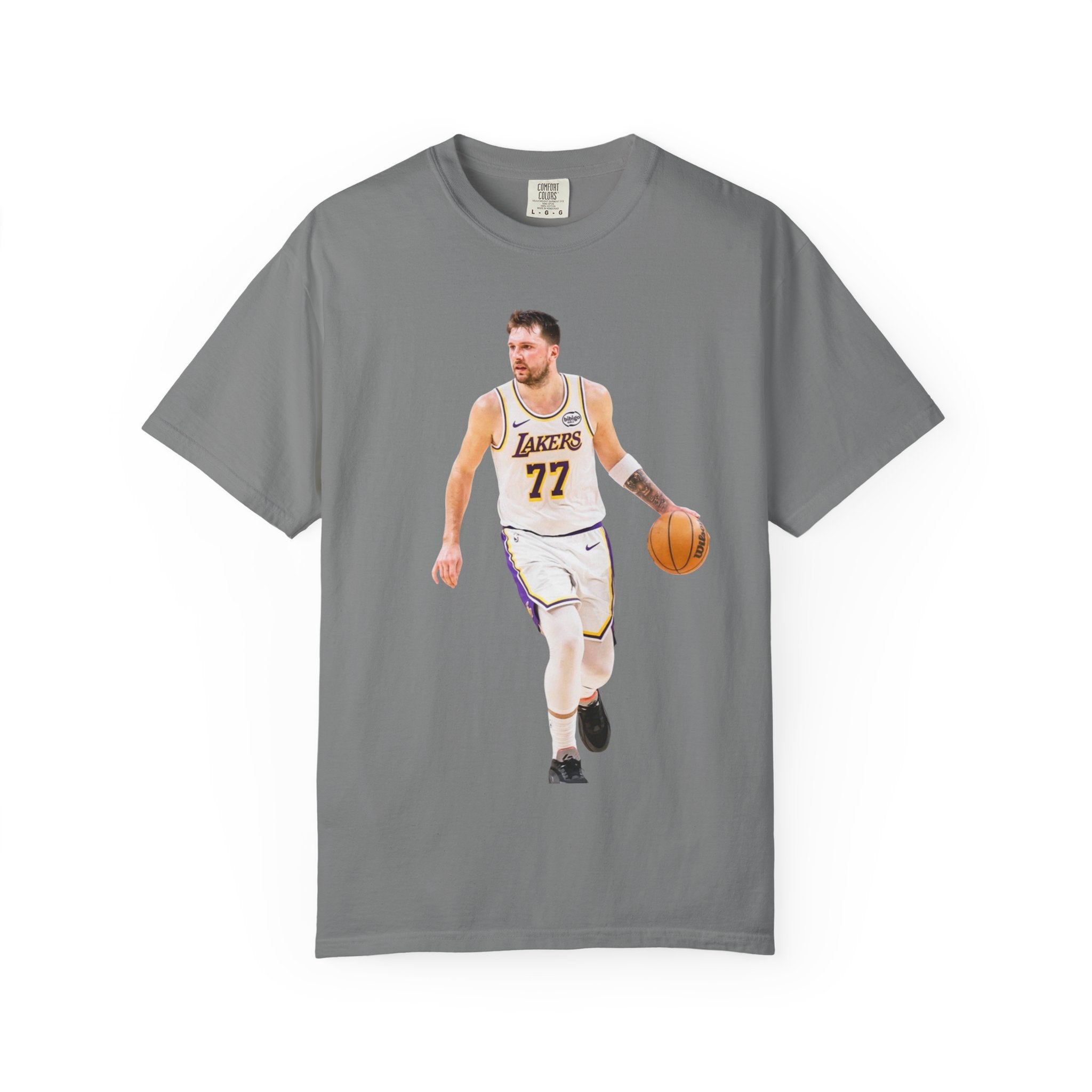 Luka Dončić T-Shirt — Player Action Graphic Tee
